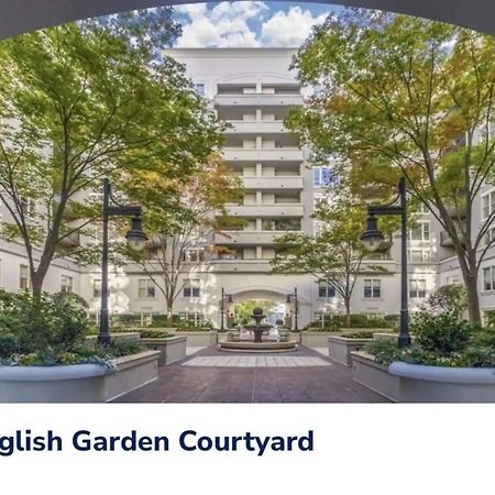 Spacious 2 Bedroom 2 Bathroom Apartment With Balcony In Uptown Charlotte! City Views & Free Parking! Buitenkant foto