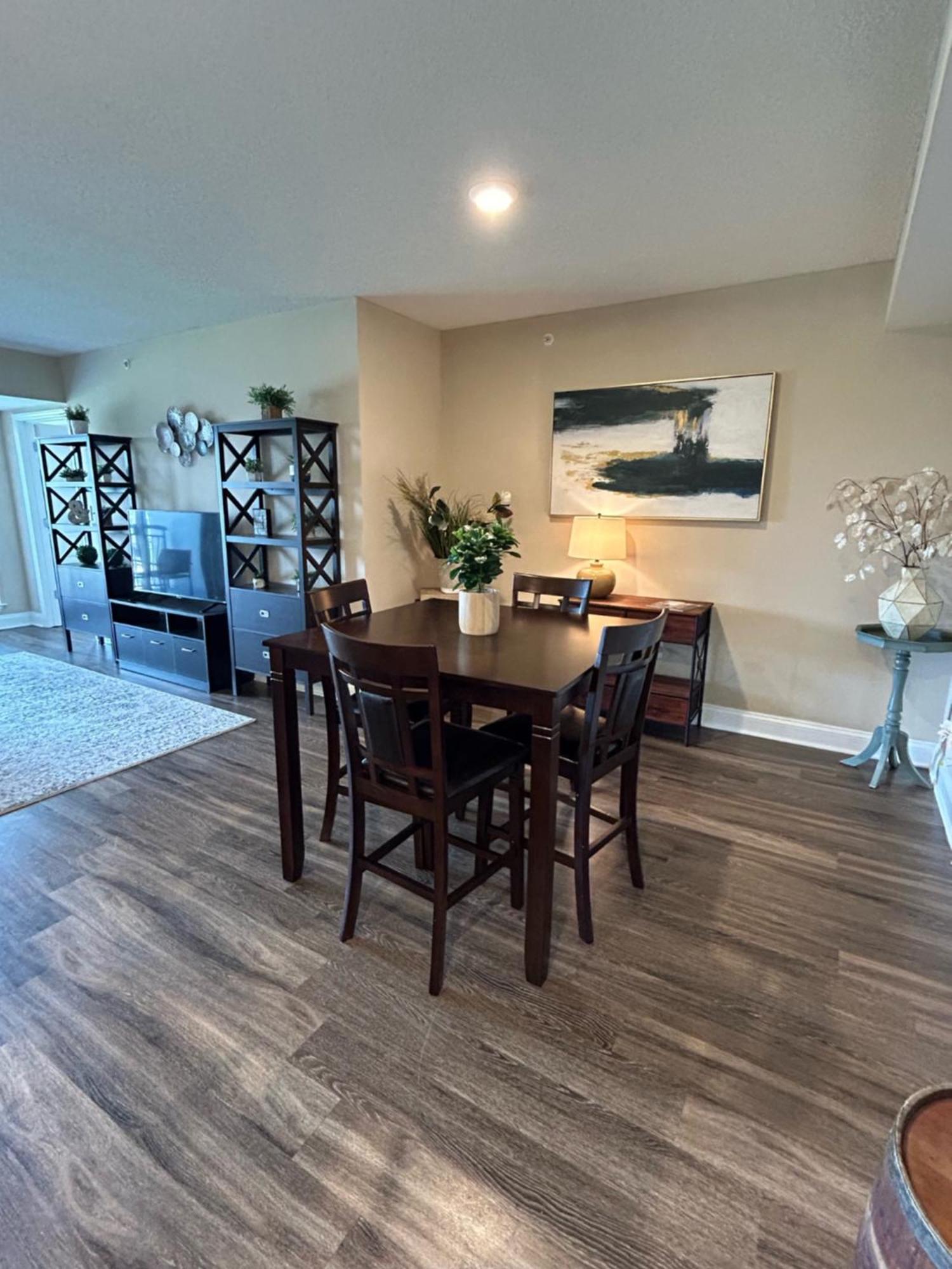 Spacious 2 Bedroom 2 Bathroom Apartment With Balcony In Uptown Charlotte! City Views & Free Parking! Buitenkant foto